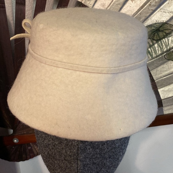 Vintage Fur Trim Hat - Picture 4 of 4